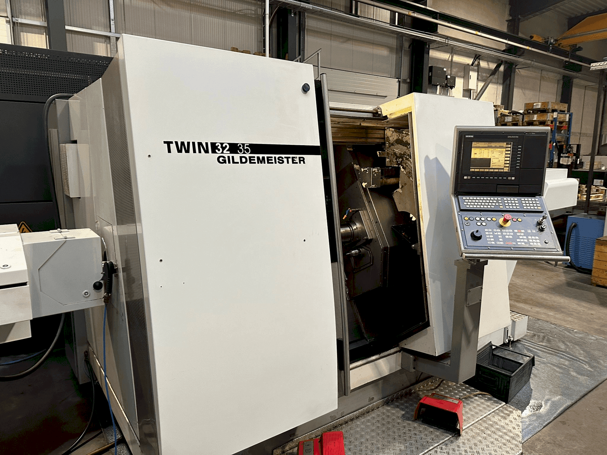 MACHINE_IMG_ALT_FRONT_VIEW