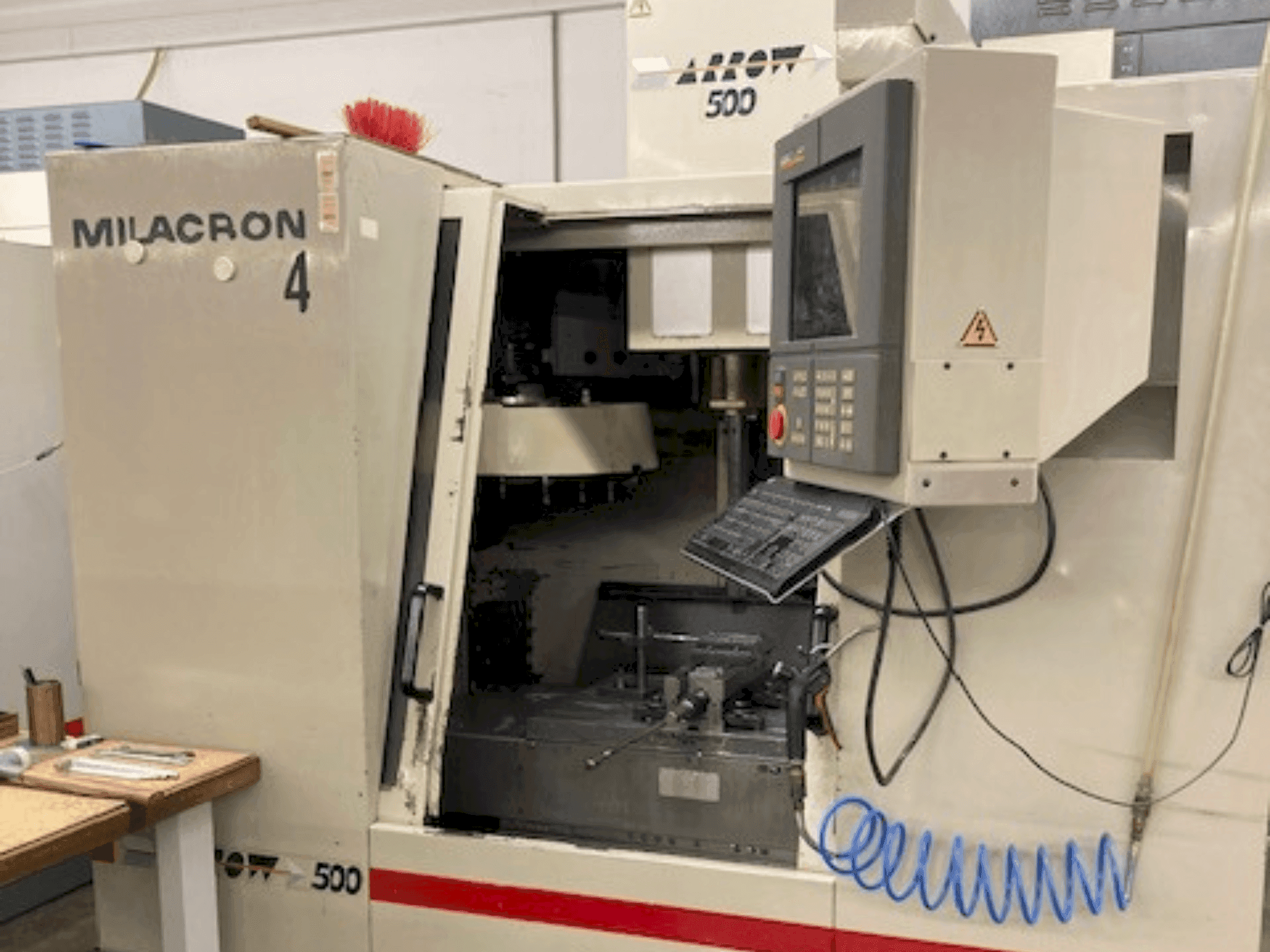 MACHINE_IMG_ALT_FRONT_VIEW