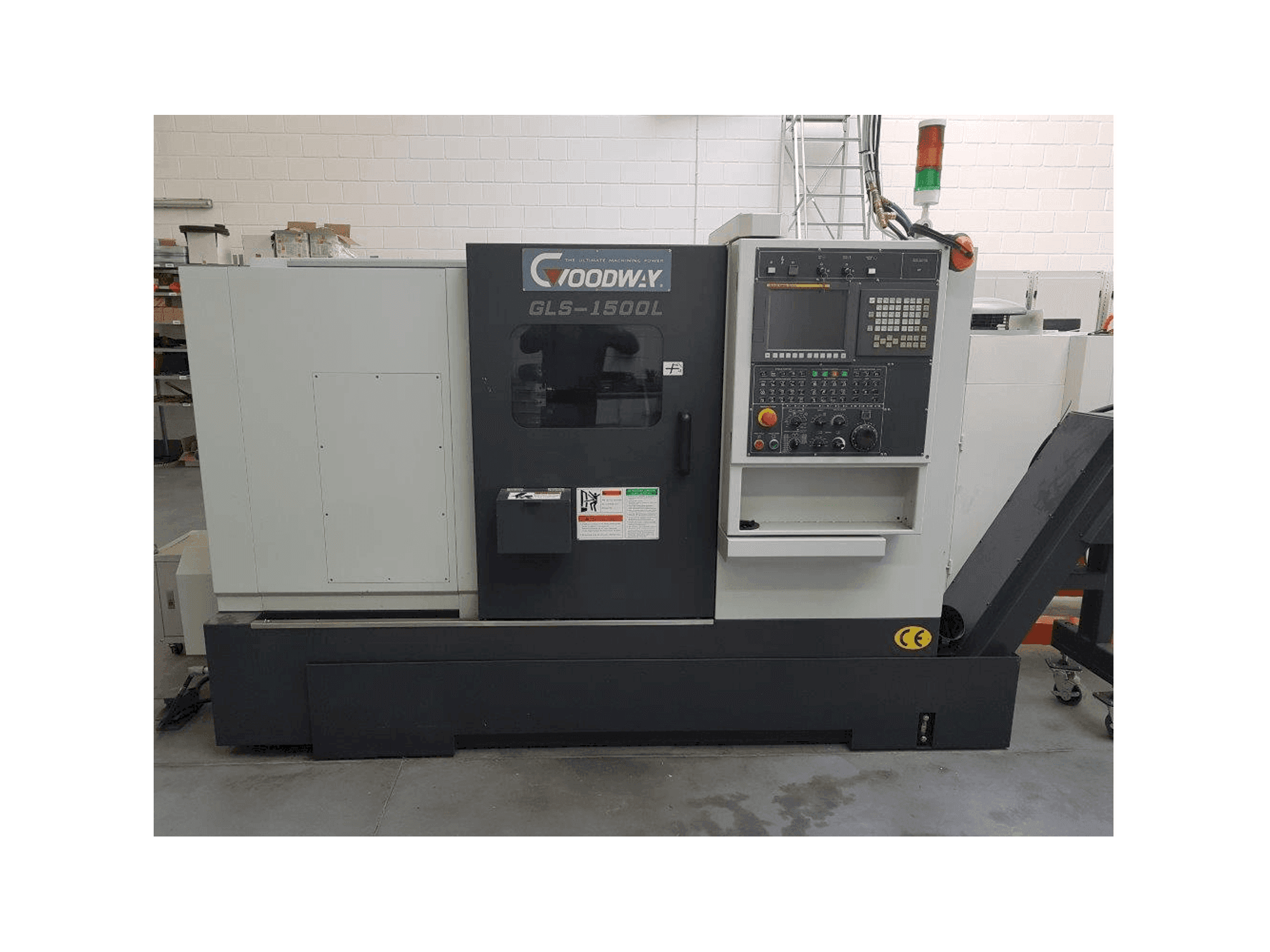 Front view of Goodway GLS-1500L machine