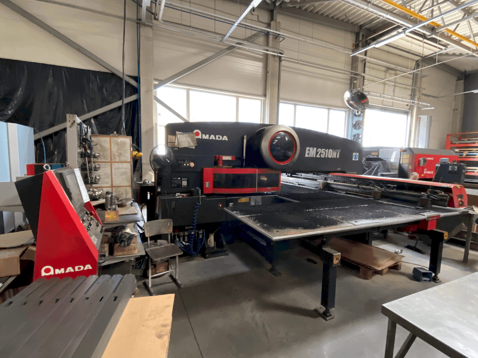 MACHINE_IMG_ALT_FRONT_VIEW