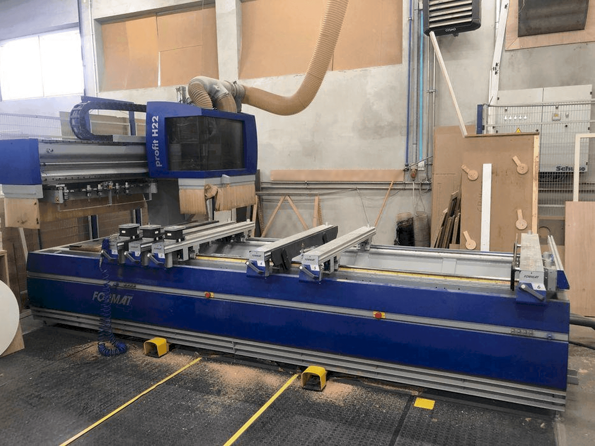 MACHINE_IMG_ALT_FRONT_VIEW