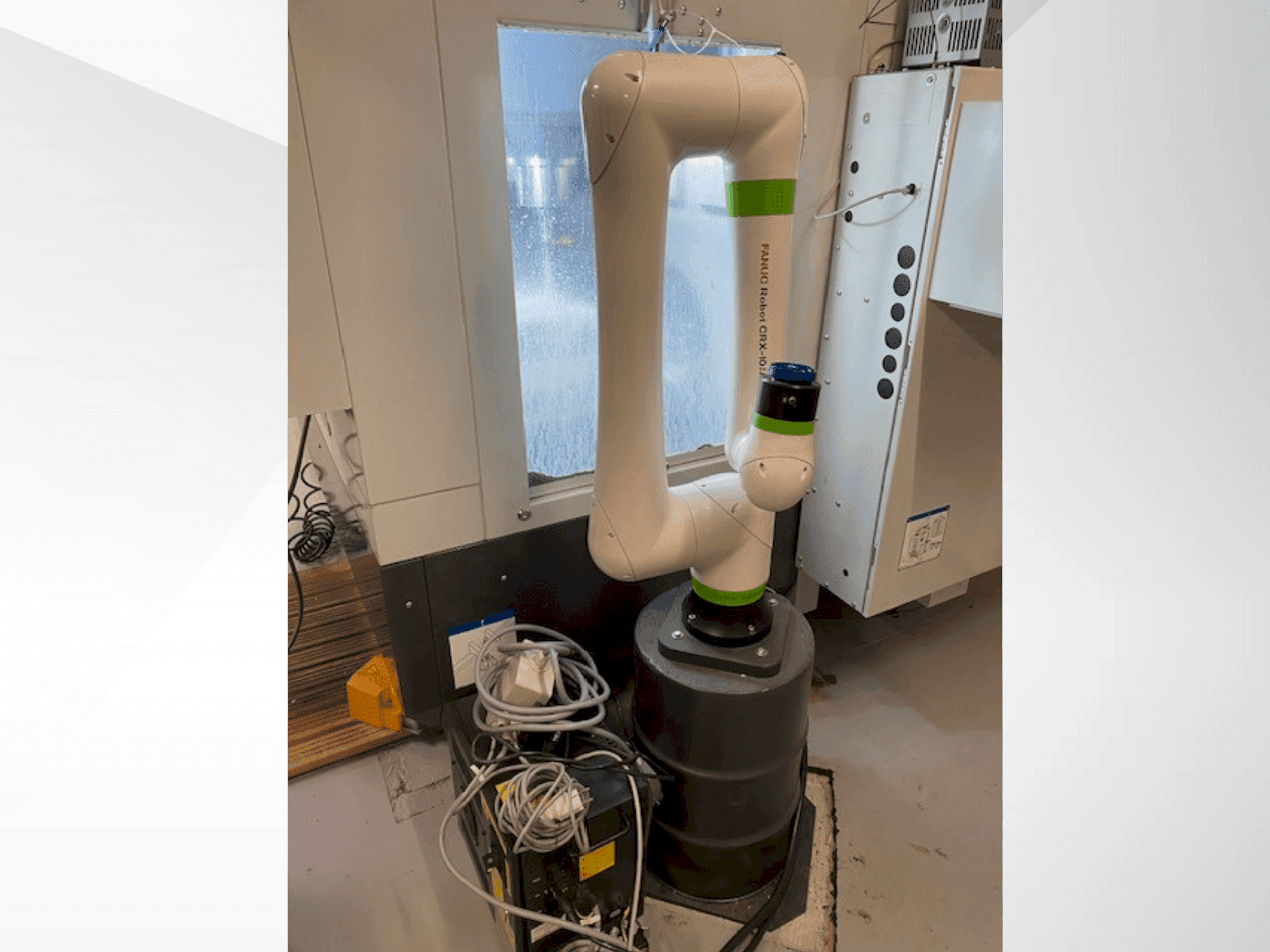 MACHINE_IMG_ALT_FRONT_VIEW