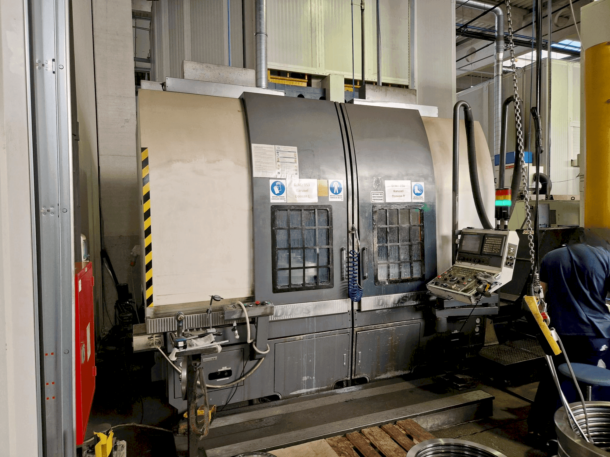 MACHINE_IMG_ALT_FRONT_VIEW