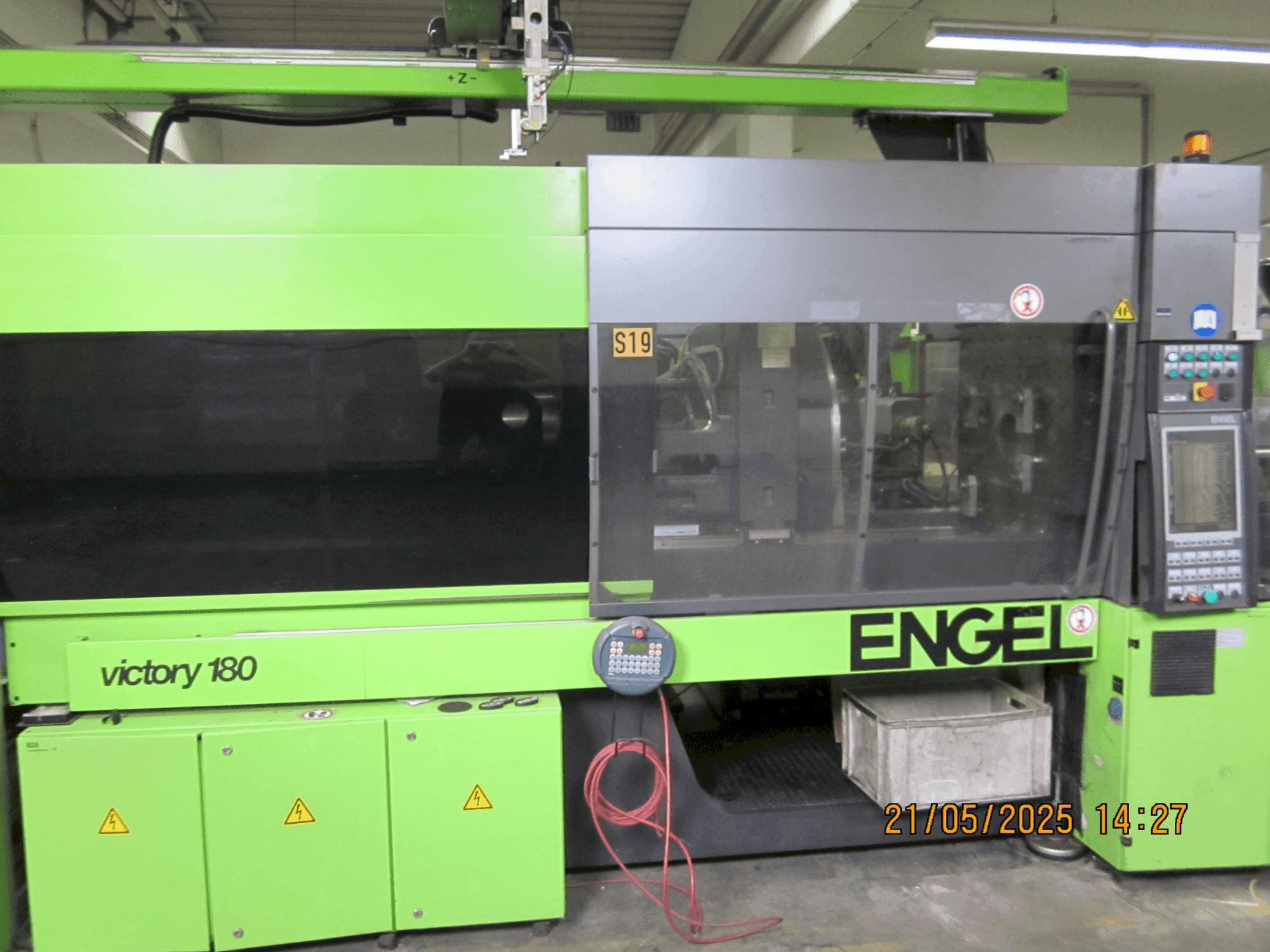 MACHINE_IMG_ALT_FRONT_VIEW