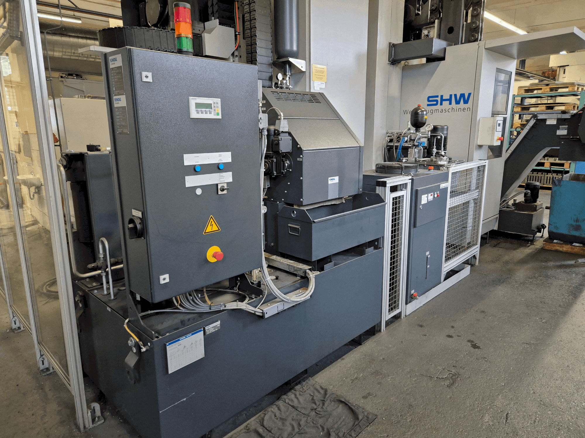 MACHINE_IMG_ALT_FRONT_VIEW