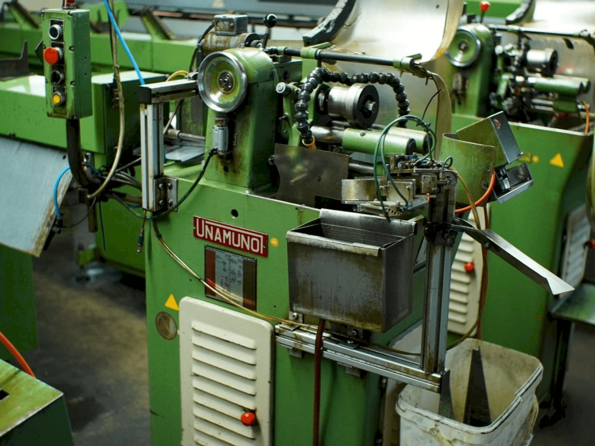 MACHINE_IMG_ALT_FRONT_VIEW