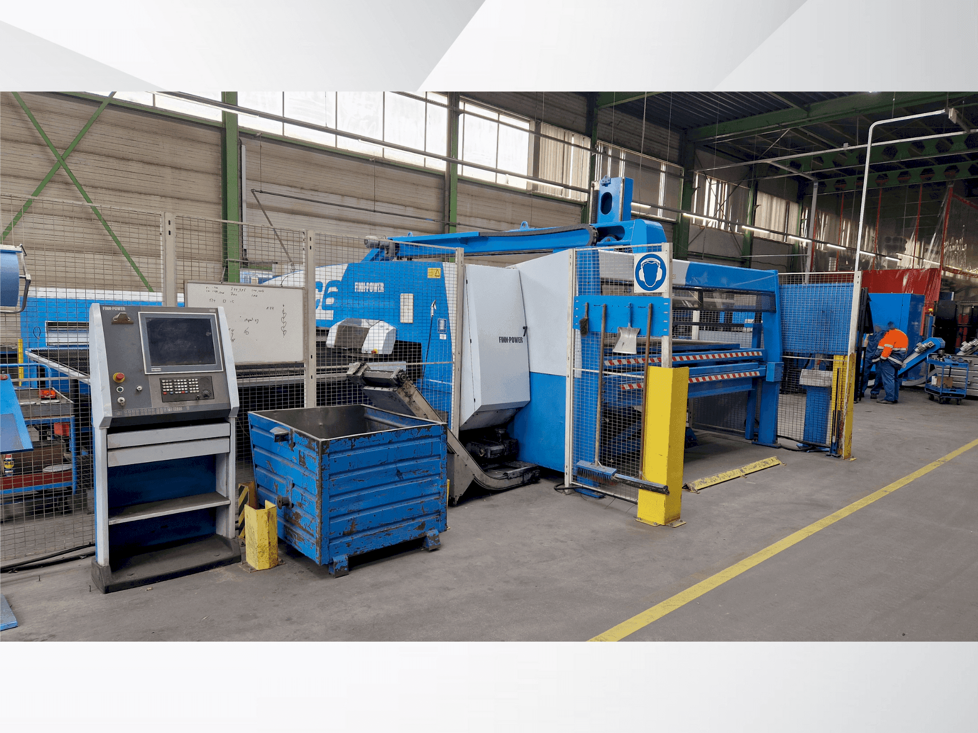 MACHINE_IMG_ALT_FRONT_VIEW