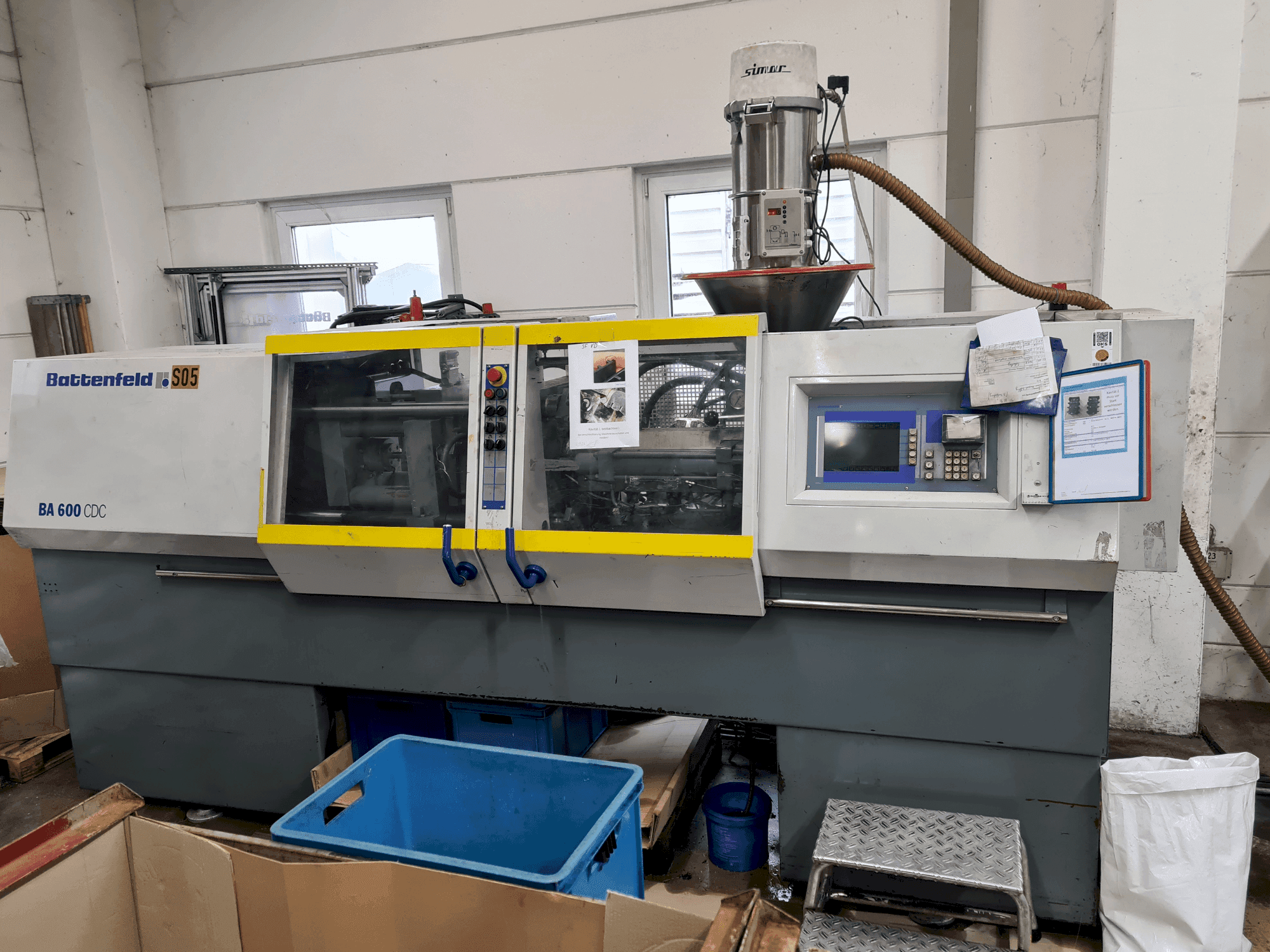 MACHINE_IMG_ALT_FRONT_VIEW