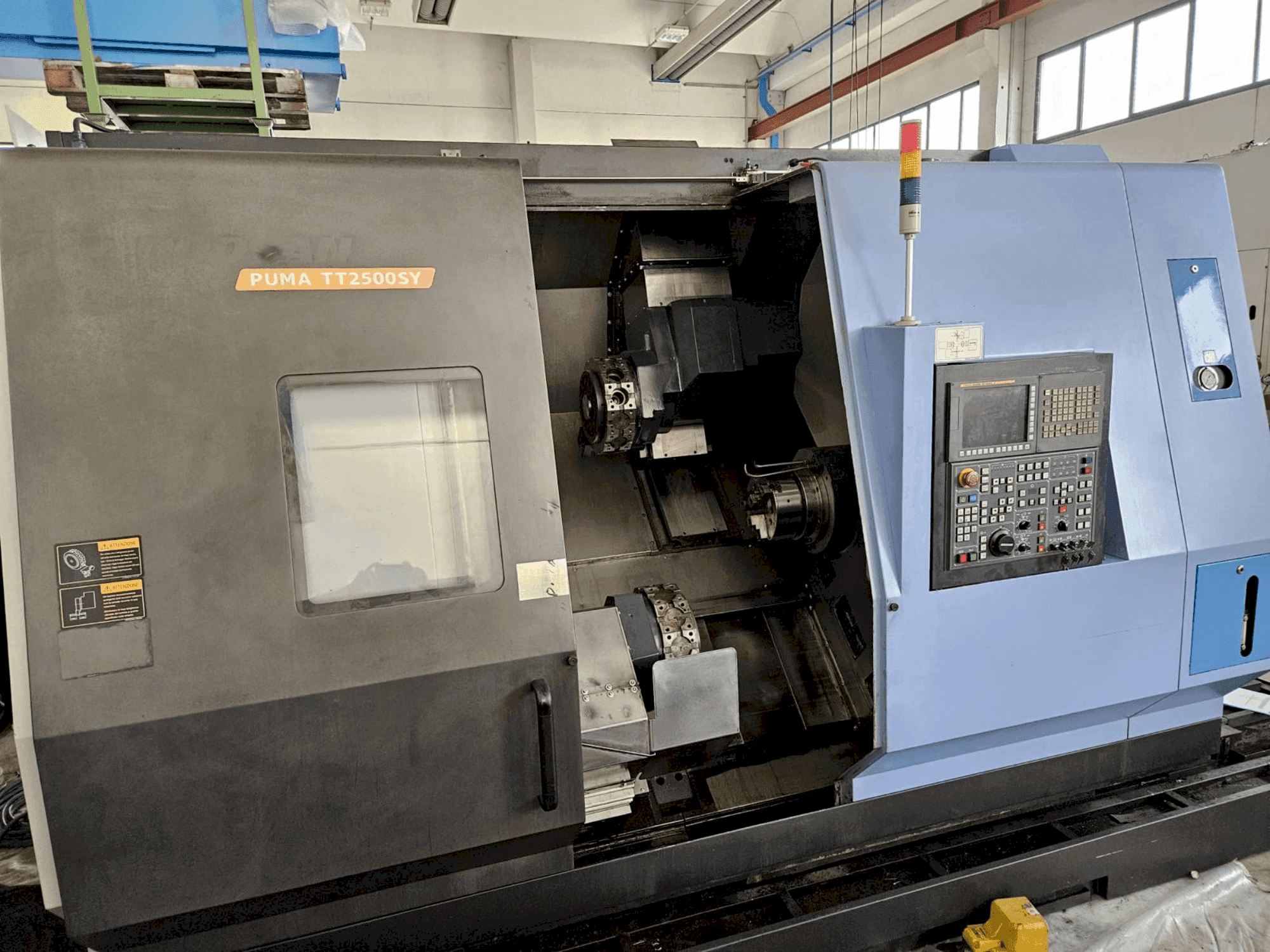 MACHINE_IMG_ALT_FRONT_VIEW
