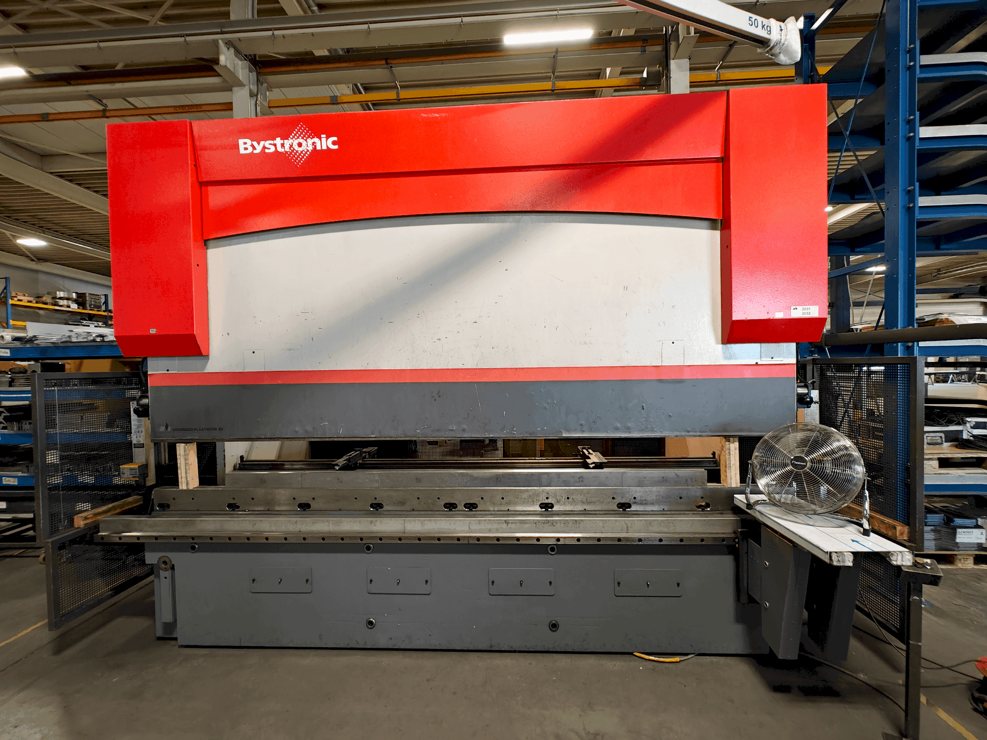 MACHINE_IMG_ALT_FRONT_VIEW
