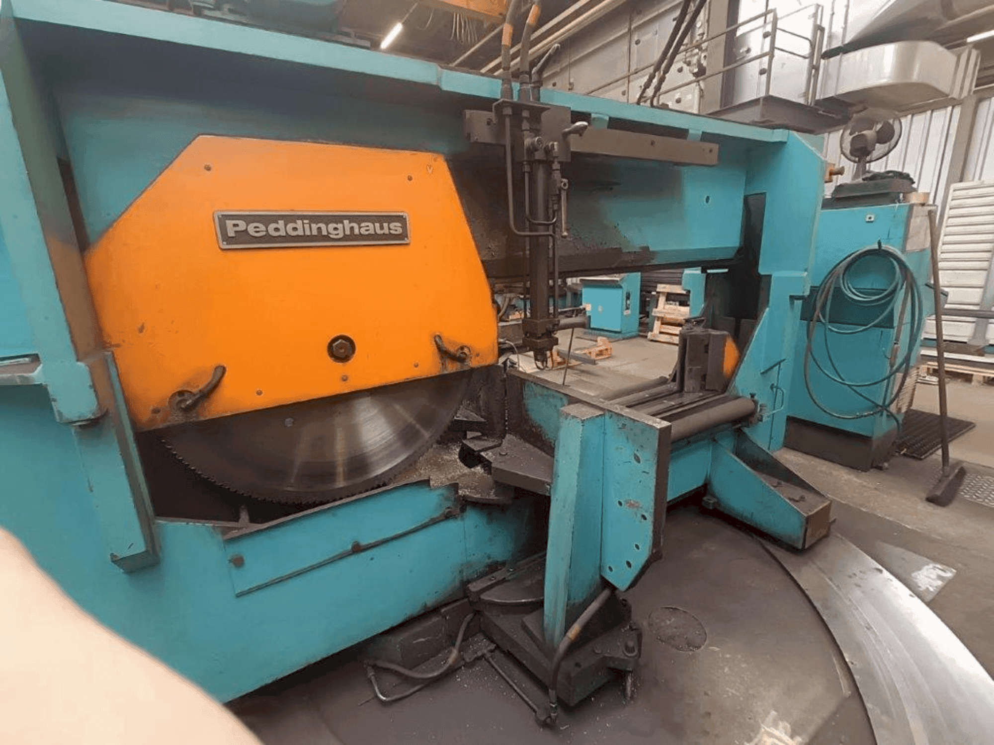 MACHINE_IMG_ALT_FRONT_VIEW