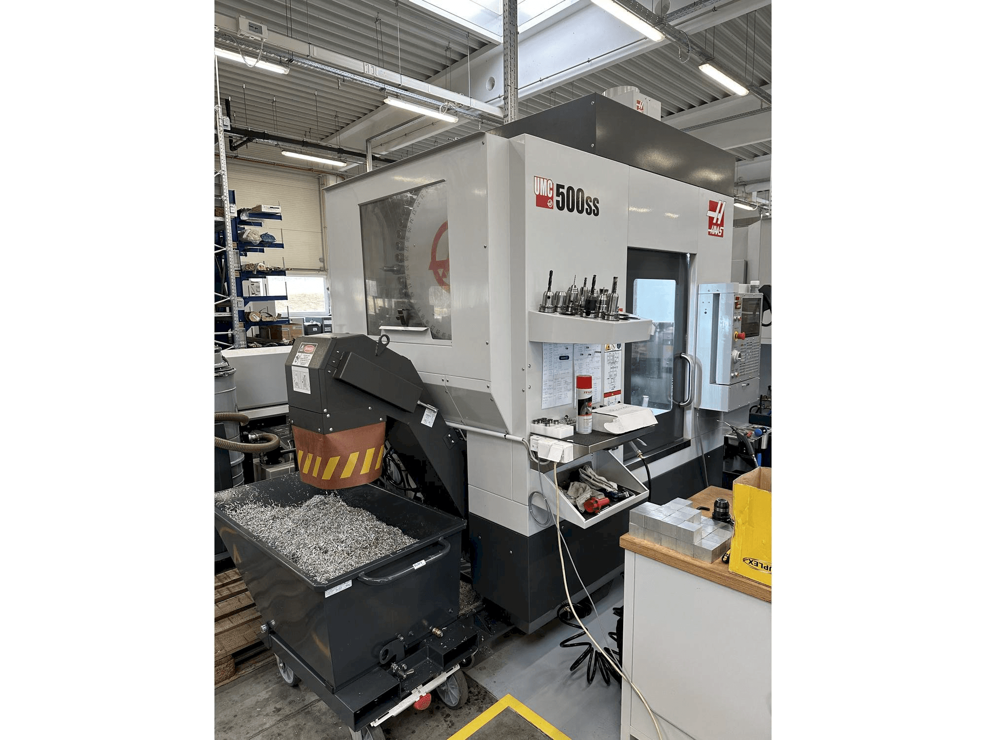 MACHINE_IMG_ALT_FRONT_VIEW