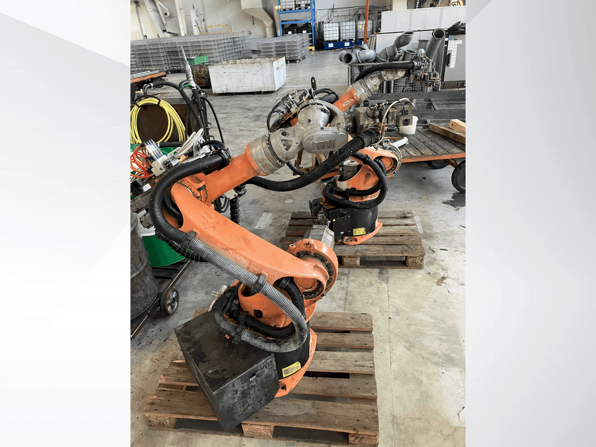 MACHINE_IMG_ALT_FRONT_VIEW
