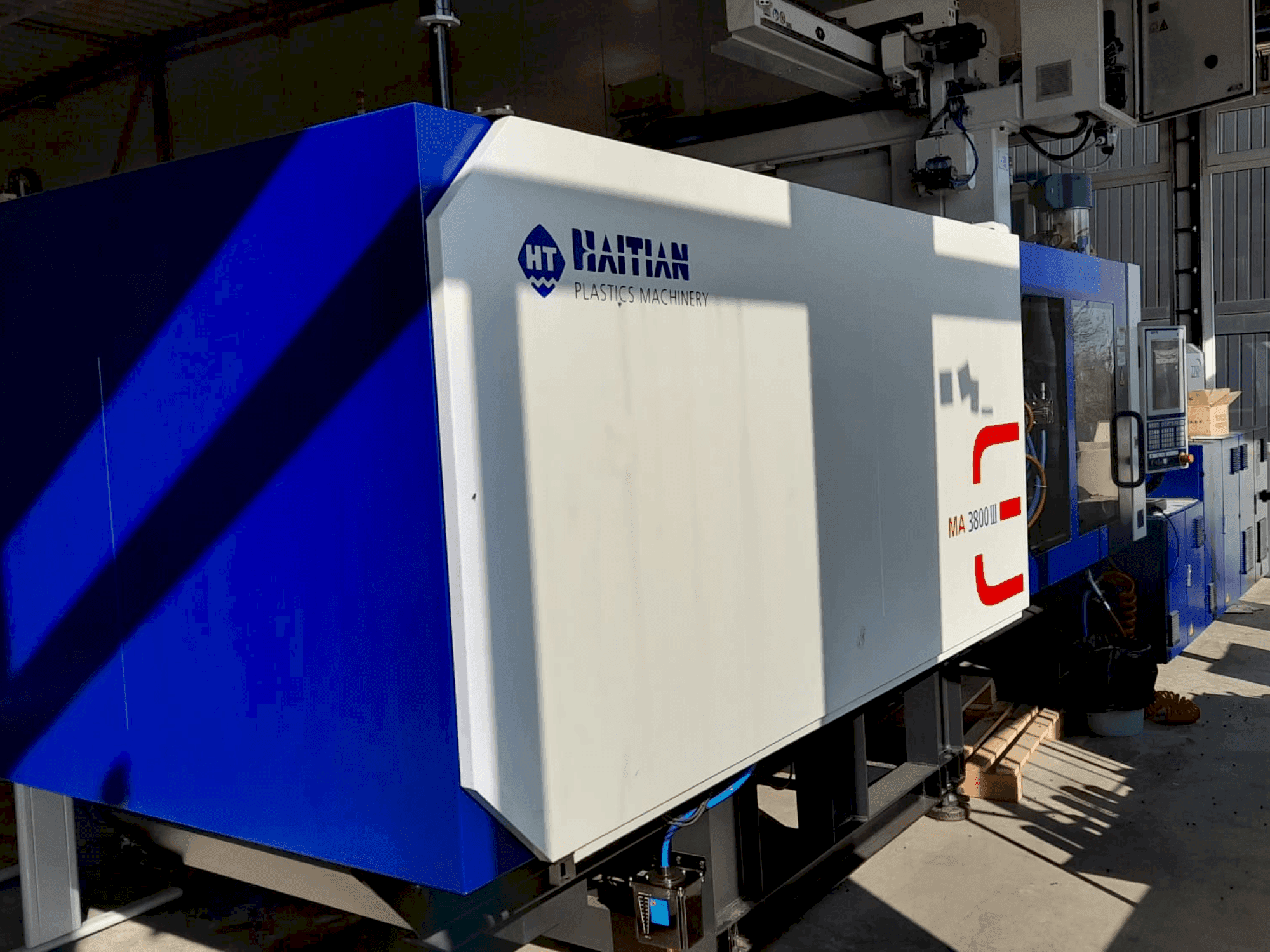 MACHINE_IMG_ALT_FRONT_VIEW