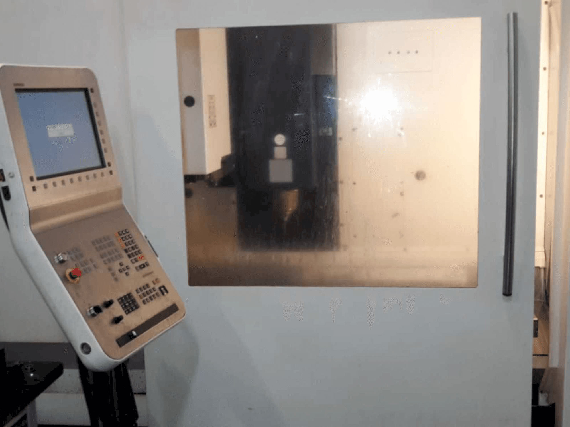 MACHINE_IMG_ALT_FRONT_VIEW