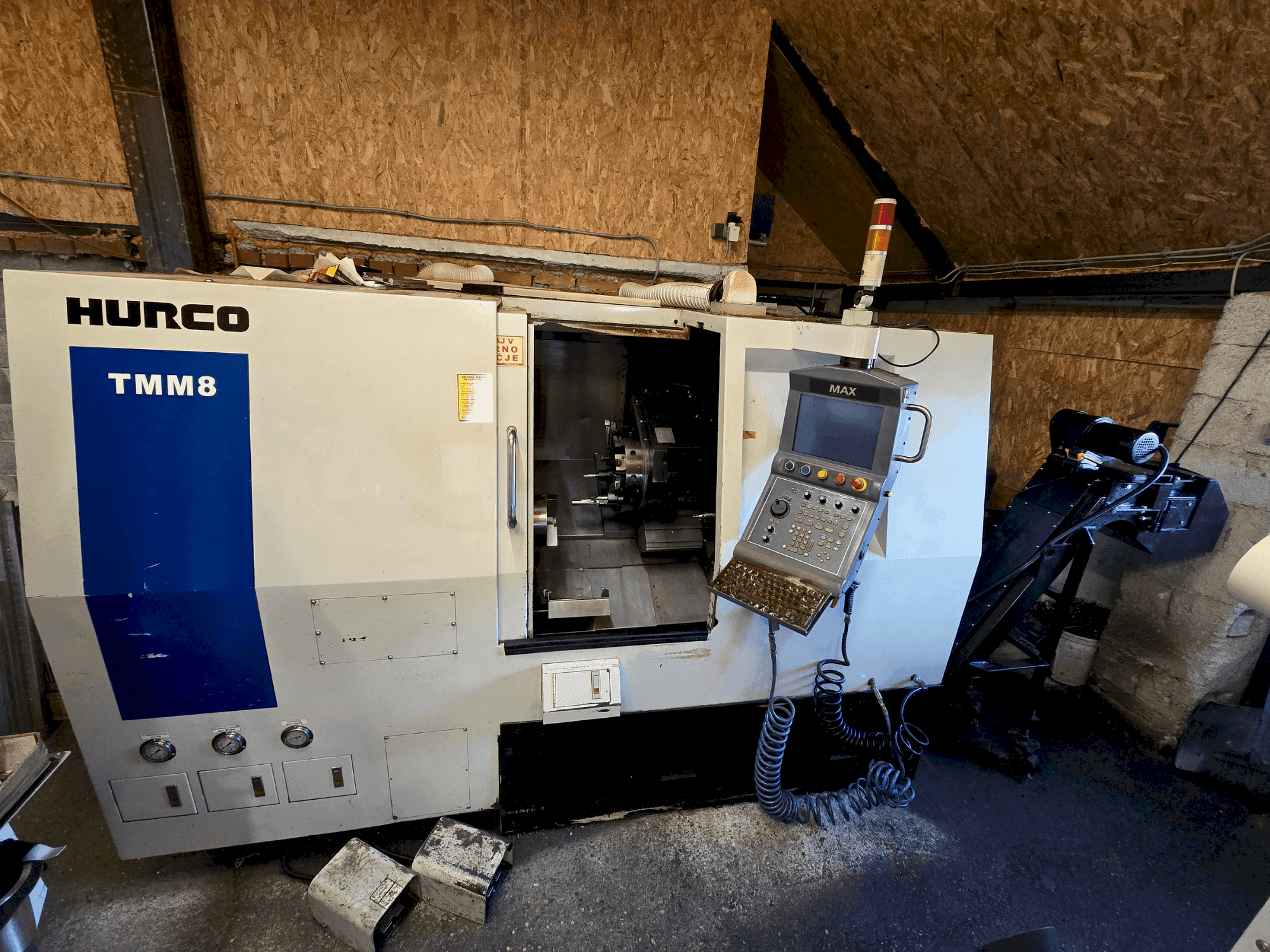 MACHINE_IMG_ALT_FRONT_VIEW
