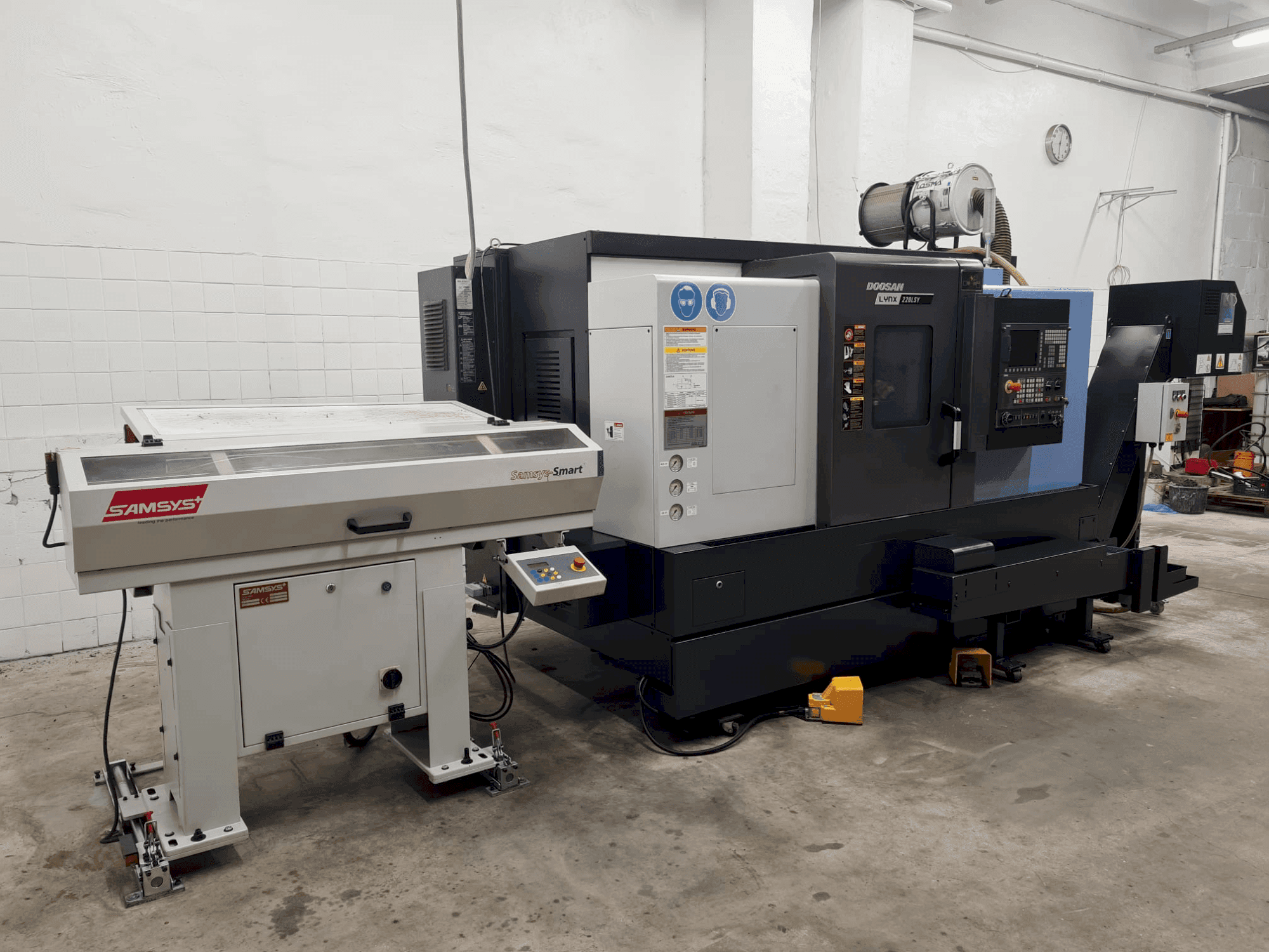 MACHINE_IMG_ALT_FRONT_VIEW
