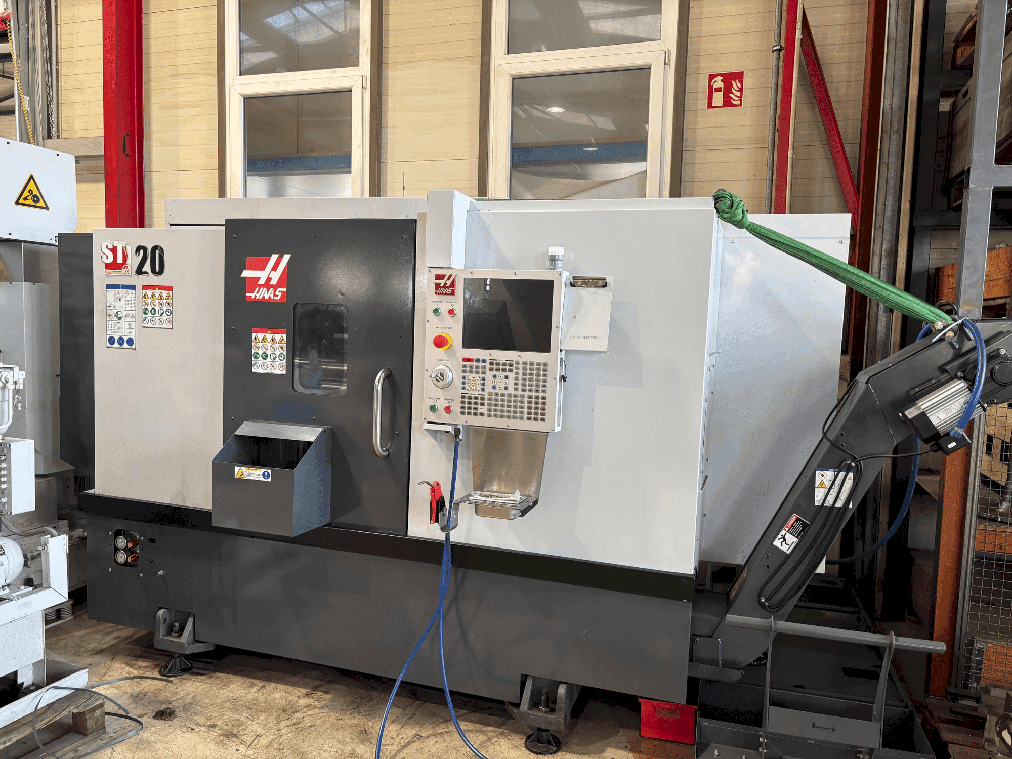 MACHINE_IMG_ALT_FRONT_VIEW