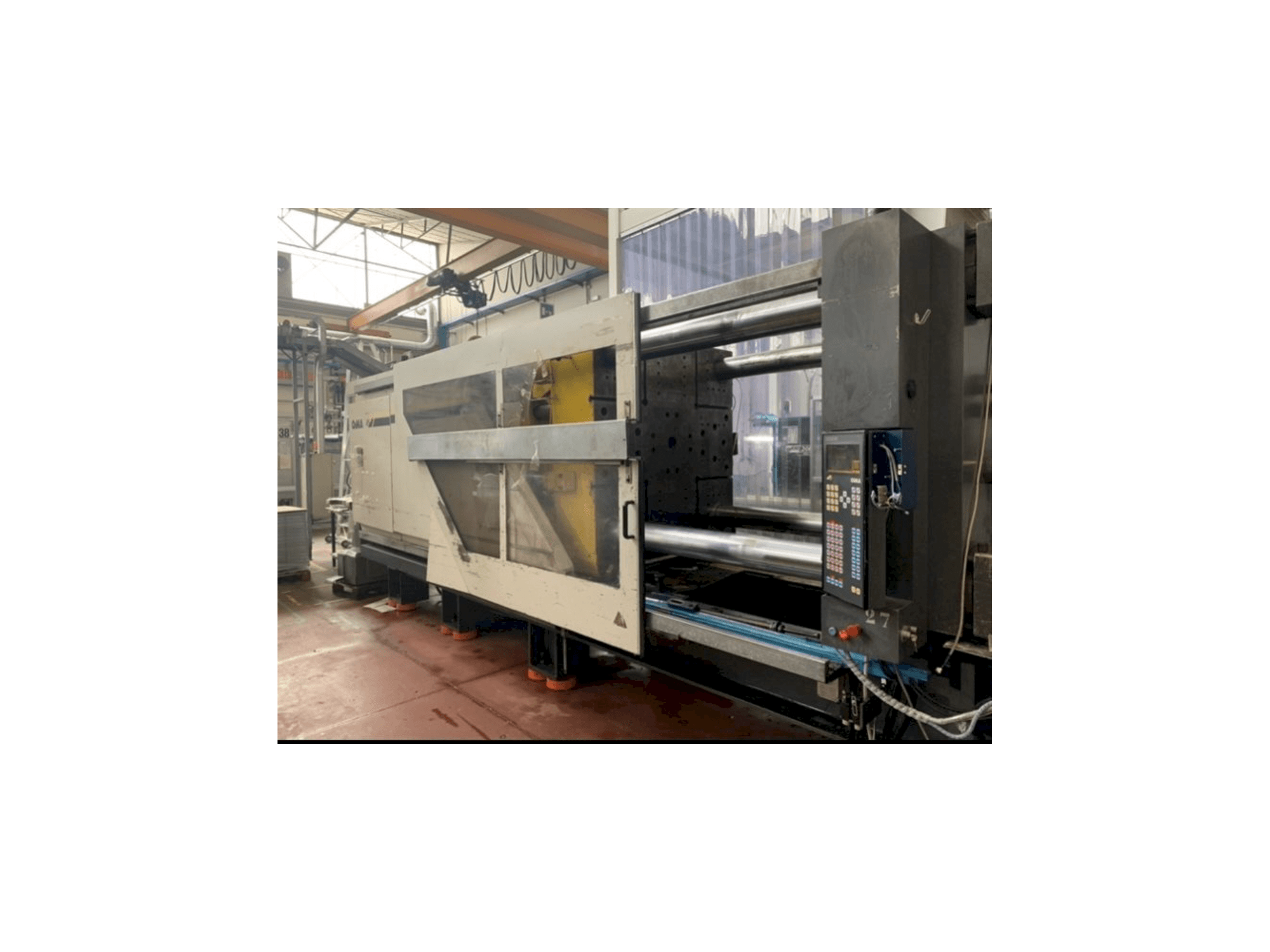 Front view of OiMA STRATOS 8500/900 S machine