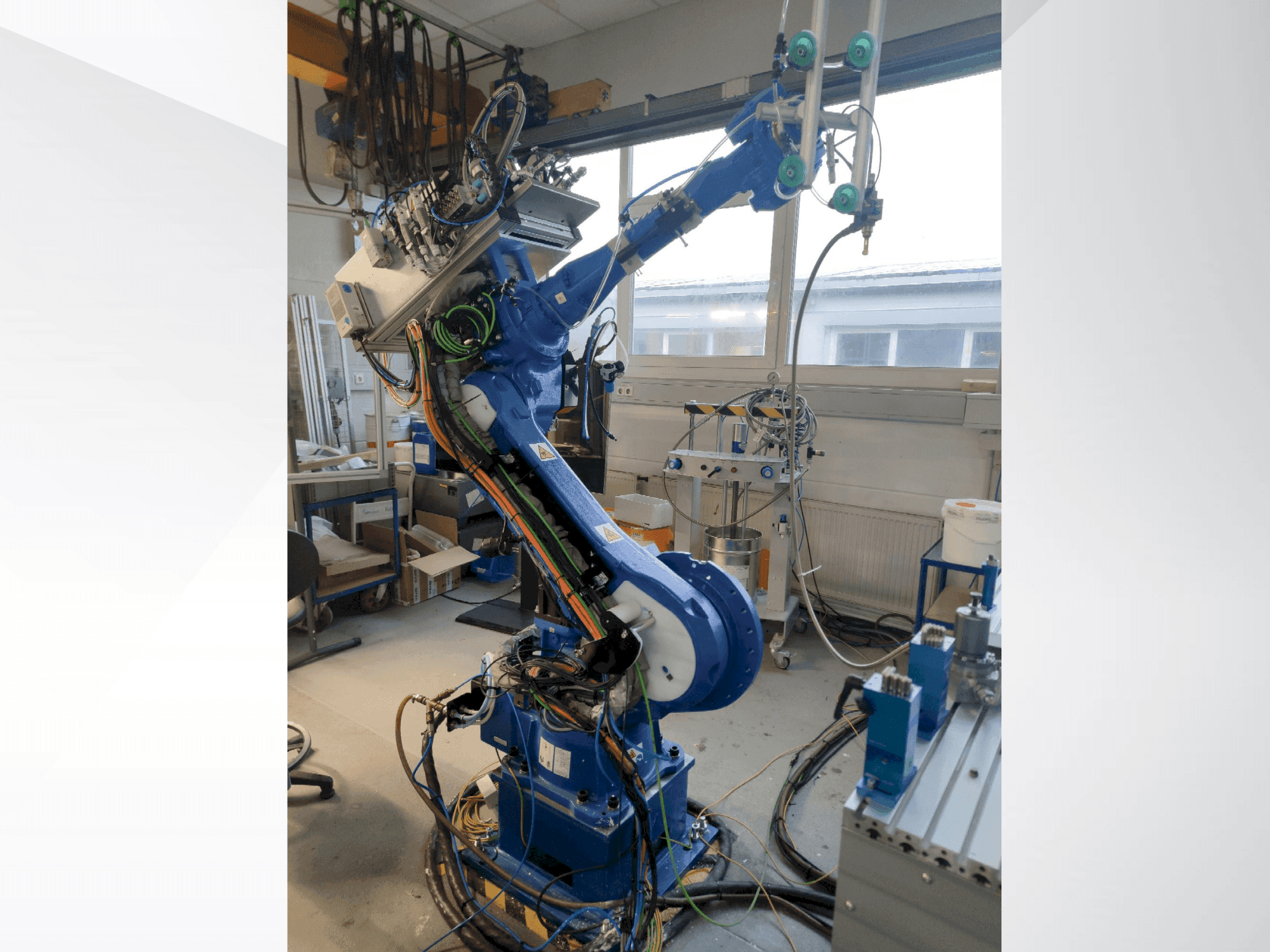 MACHINE_IMG_ALT_FRONT_VIEW