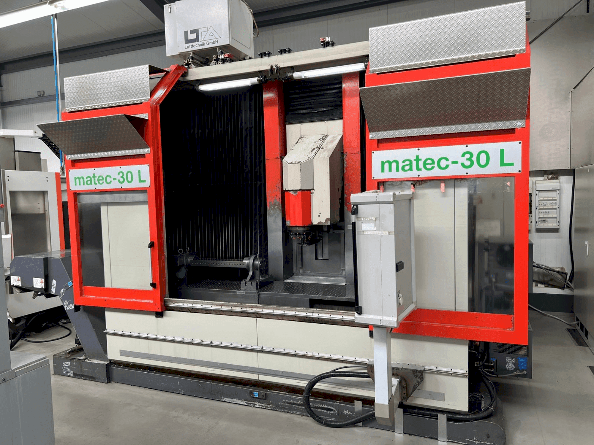 MACHINE_IMG_ALT_FRONT_VIEW