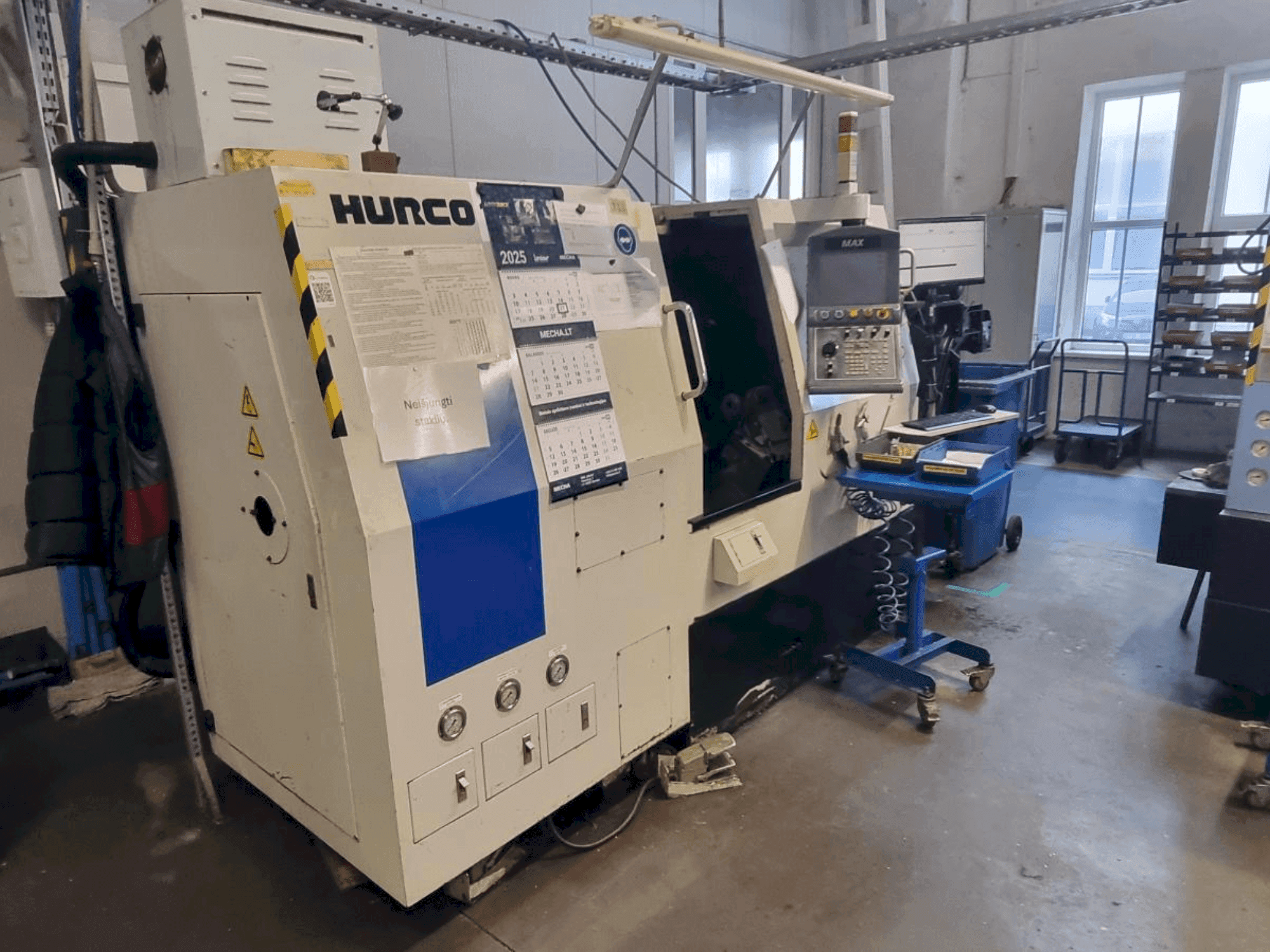 MACHINE_IMG_ALT_FRONT_VIEW