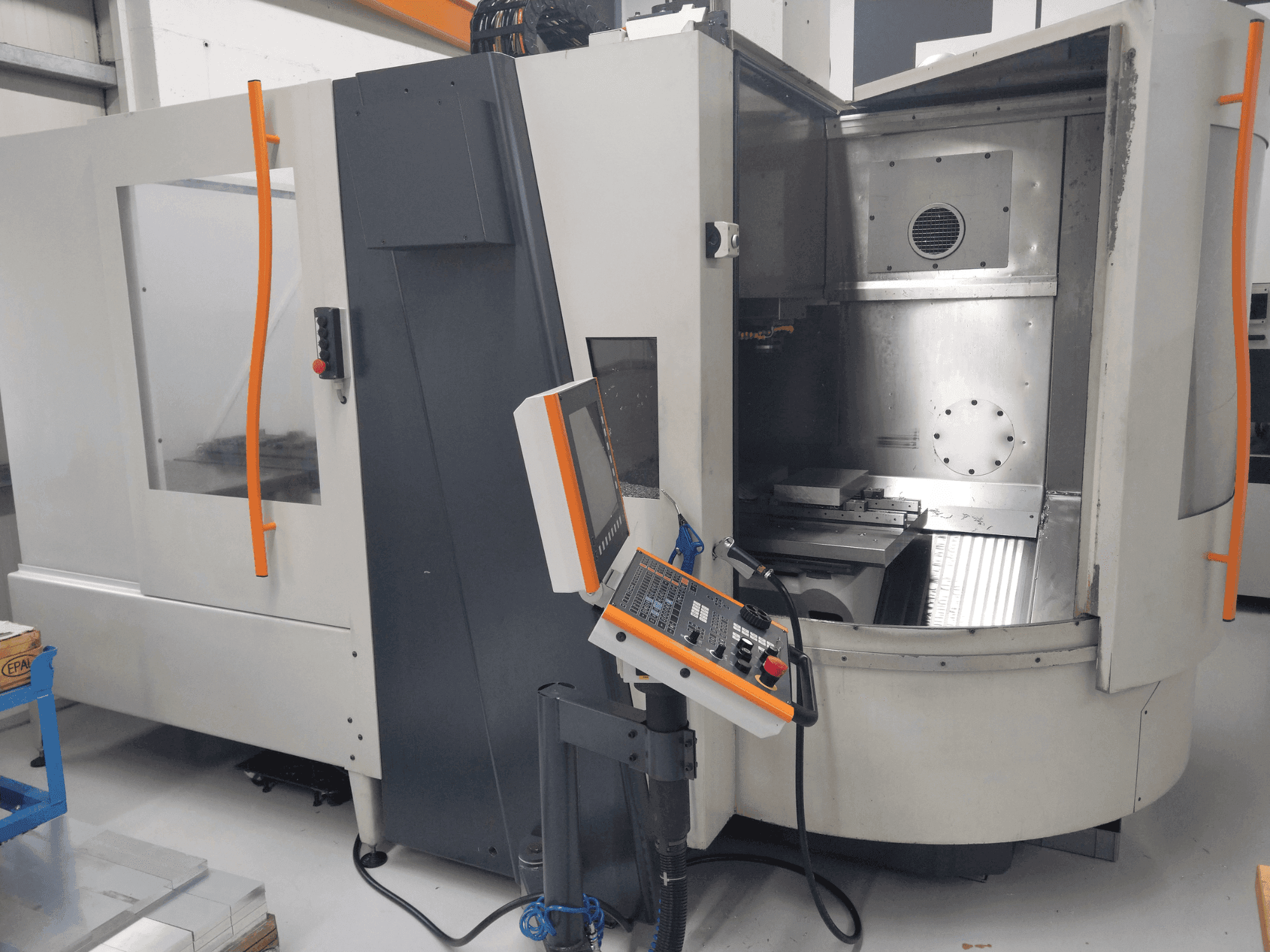MACHINE_IMG_ALT_FRONT_VIEW