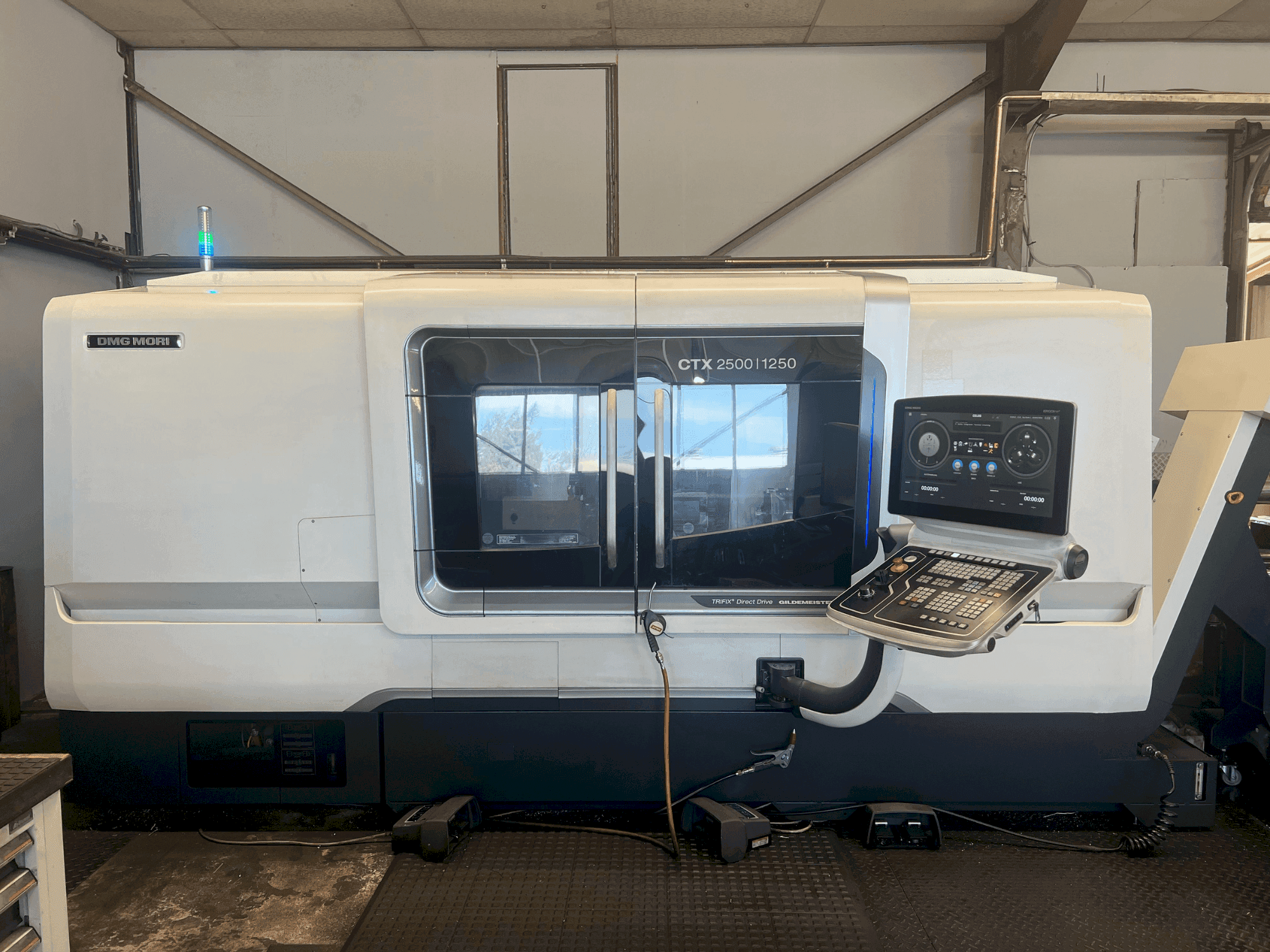 MACHINE_IMG_ALT_FRONT_VIEW