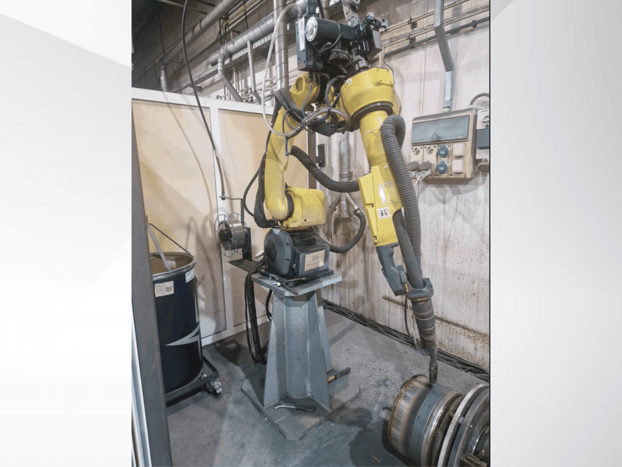 MACHINE_IMG_ALT_FRONT_VIEW