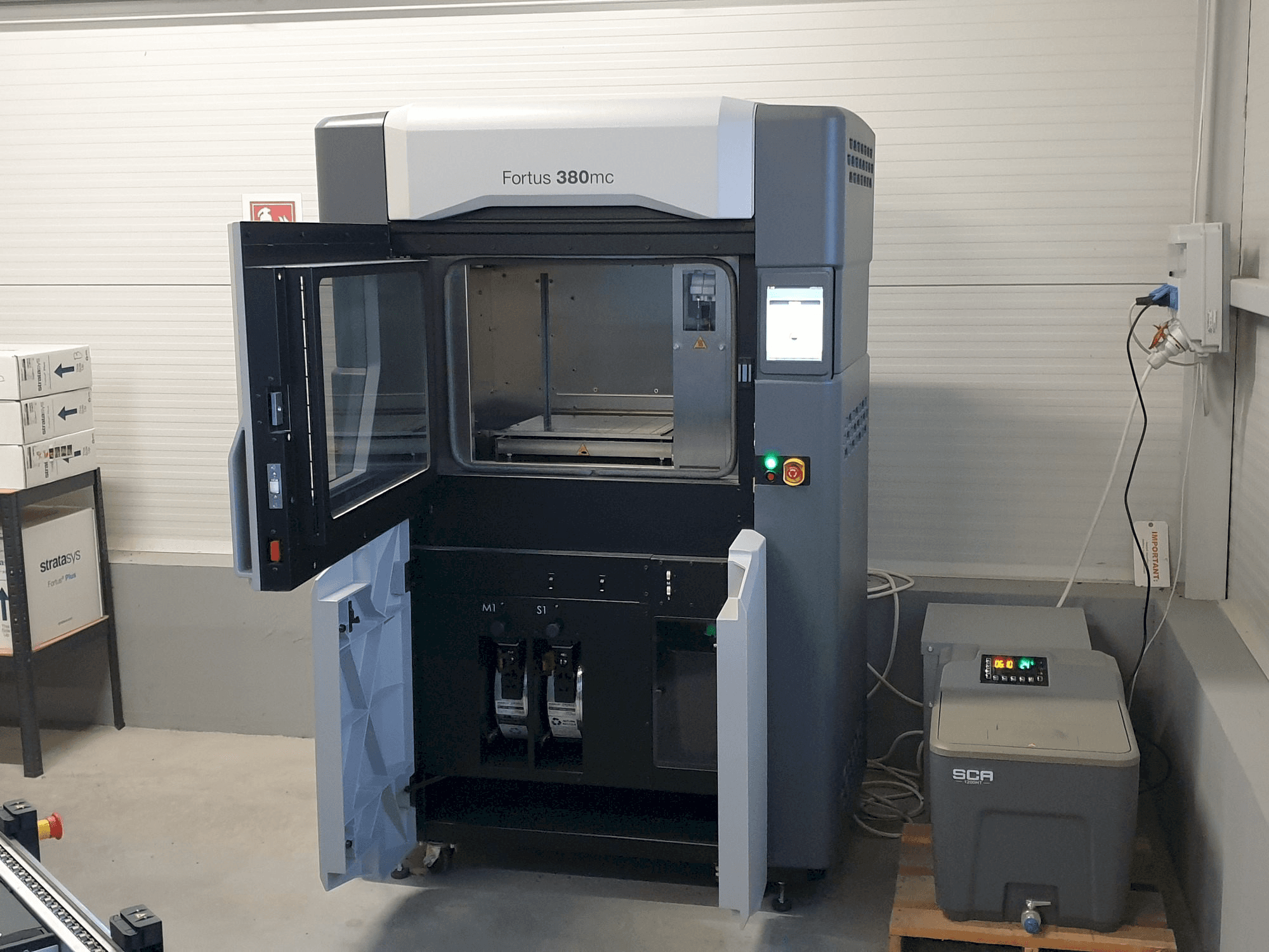 Front view of Stratasys Fortus 380mc machine