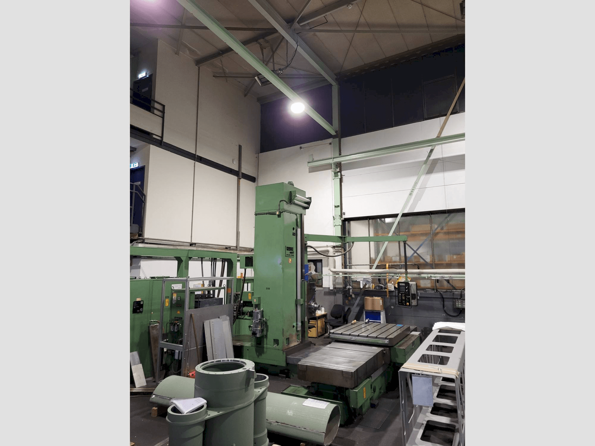 MACHINE_IMG_ALT_FRONT_VIEW