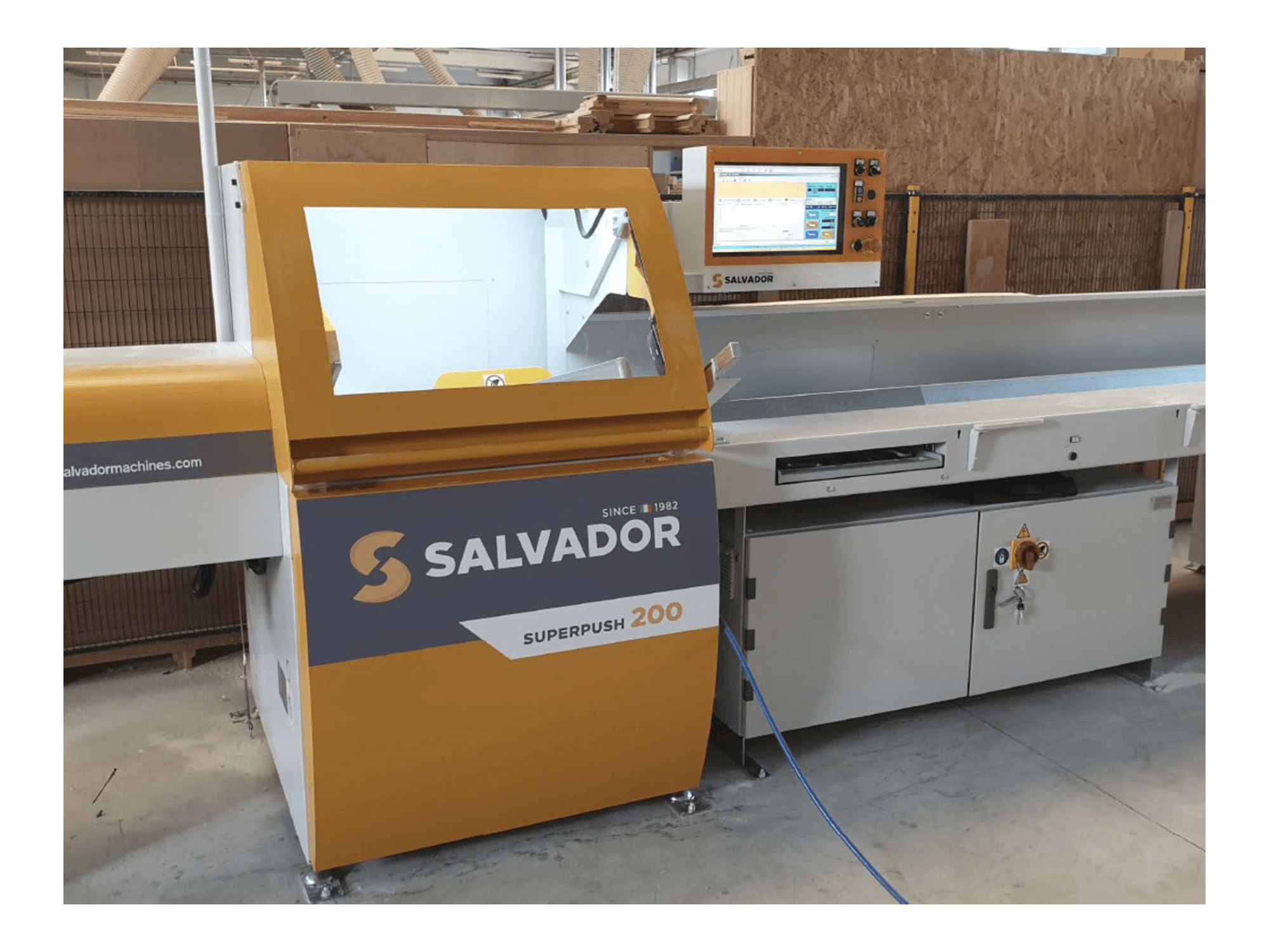 MACHINE_IMG_ALT_FRONT_VIEW